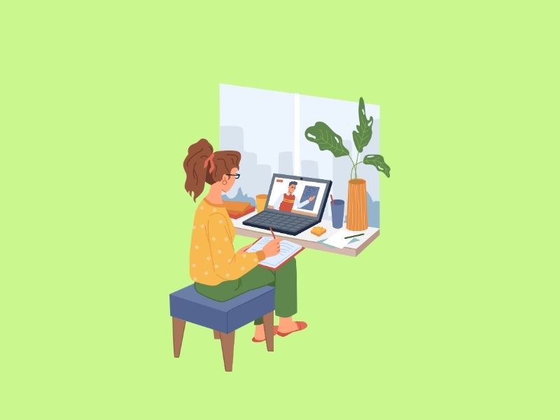 窓際の机でノートPCに向かう女性のイラスト
